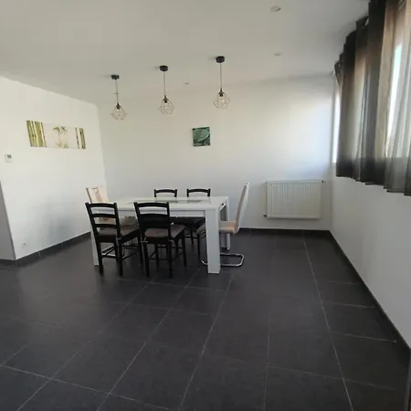 Le T4 De Julien Avec 6 Couchages Tarbes